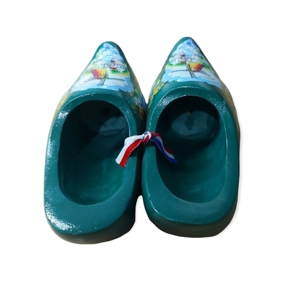 Authentic Hand Painted Childrens Wooden Dutch Clogs - Picture 4 of 7